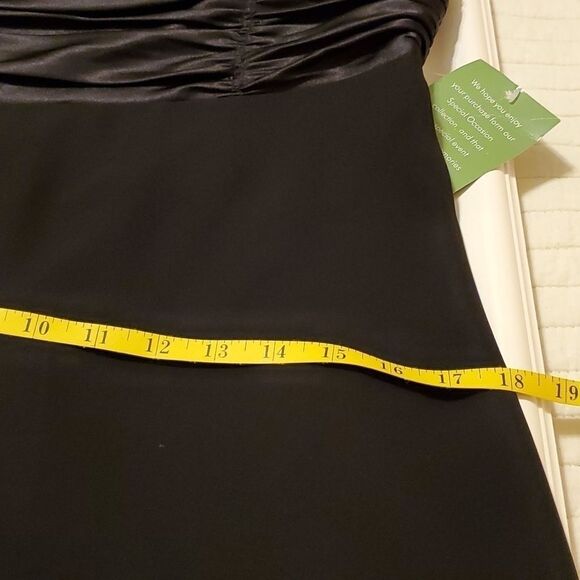 S.L. Fashions Black Halter Cocktail Dress | Chiffon Ties | Size 6 | 41" - Picture 13 of 13